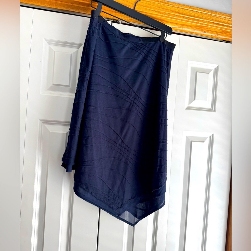 Simply Vera Vera Wang Navy Asymmetrical Midi Skirt
